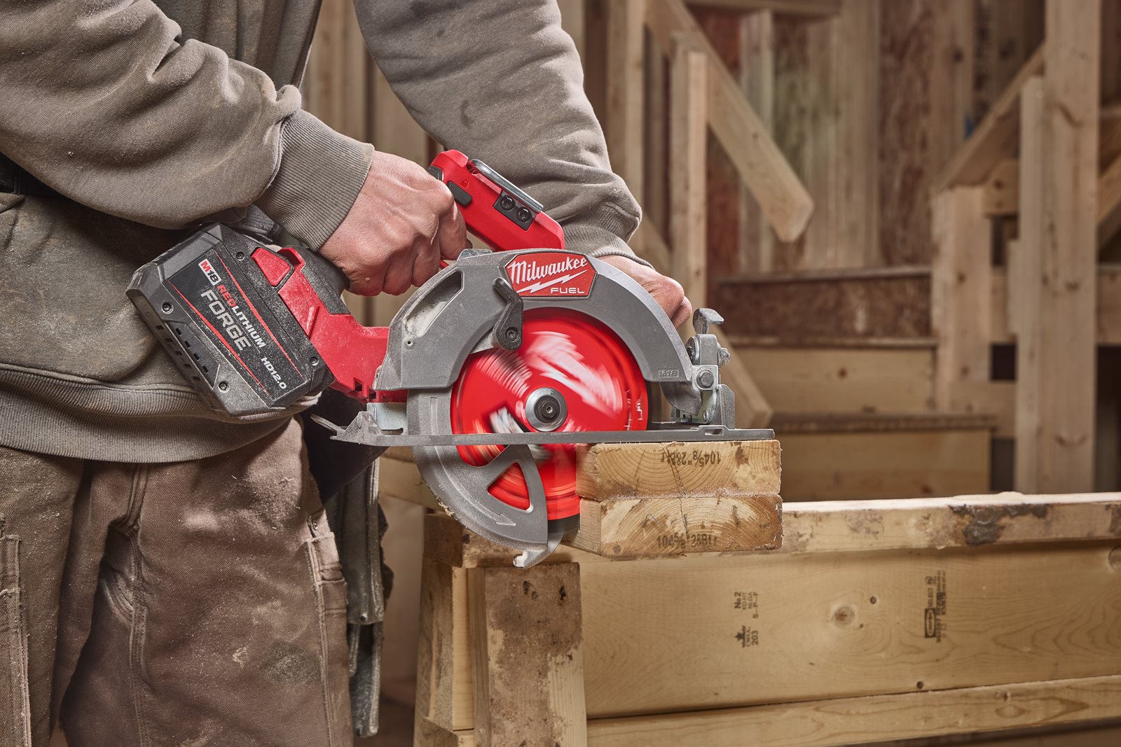 Milwaukee NITRUS CARBIDE Ø 190 x 30 mm Kreissägeblatt (24 HM Zähne ATB, für Holz mit Nägeln)