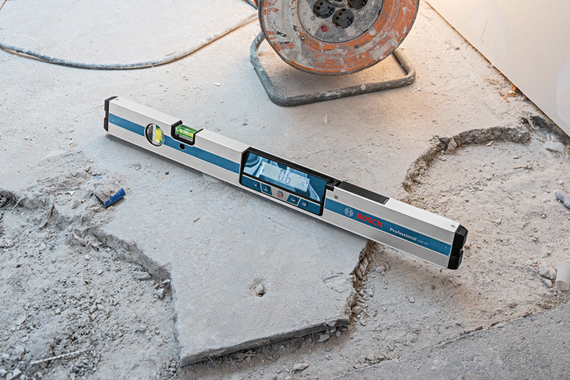 Bosch Digitaler Neigungsmesser GIM 60 (Messbereich: 0° - 360° (4 x 90°), Länge: 60 cm, inkl. Batterien)