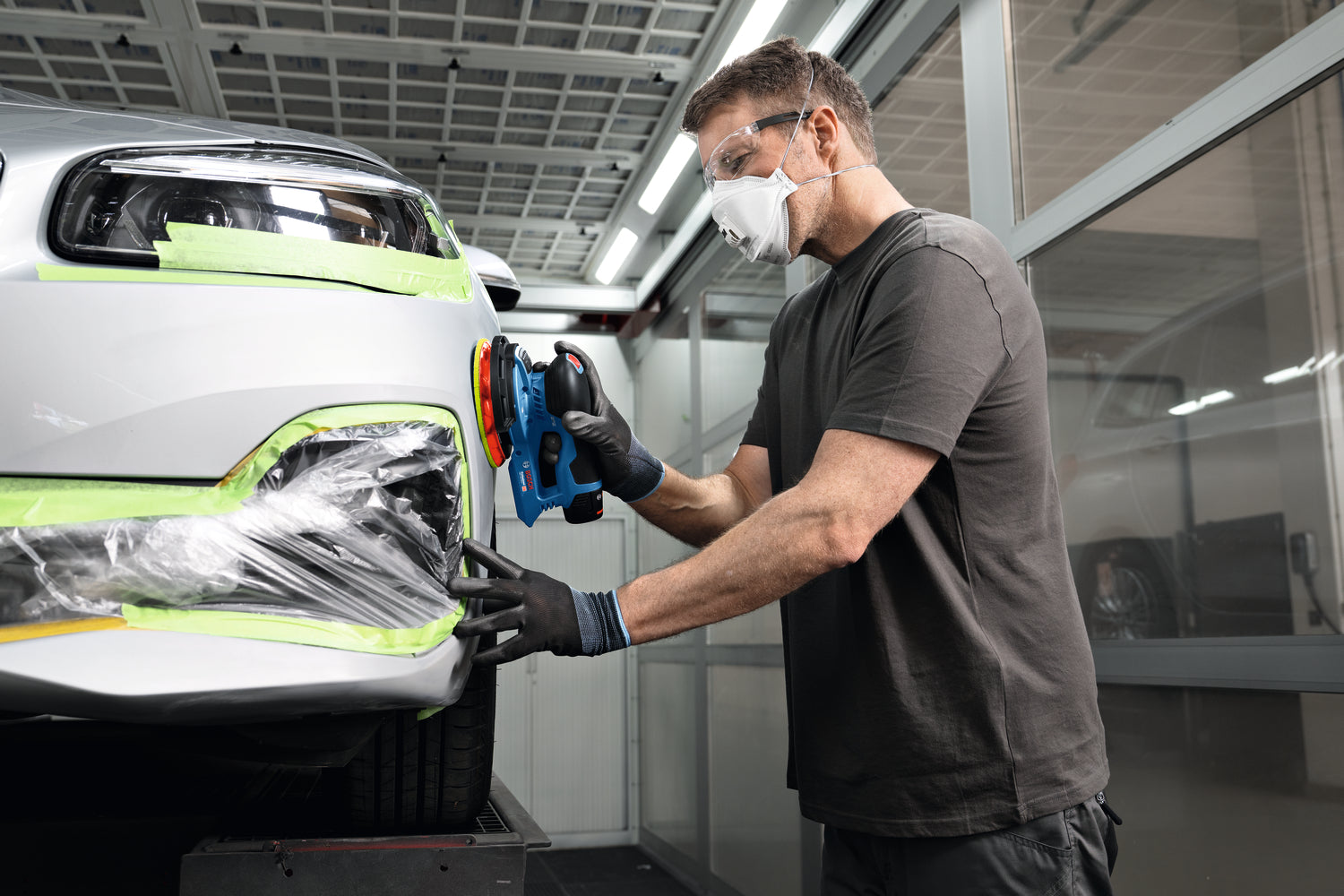 Bosch Akku-Exzenterschleifer GEX 12V-150-3 (Schleifteller-Ø: 150 mm, Schwingkreis-Ø: 3,0 mm, Solo, in L-BOXX 162)