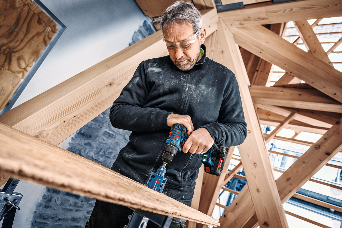 Bosch EXPERT Akku-Bohrschrauber EXSR18V-90 (Drehmoment: 36 / 65 Nm, 13 mm Bohrfutter, inkl. 3 x 4,0 Ah Akku in L-BOXX 136)