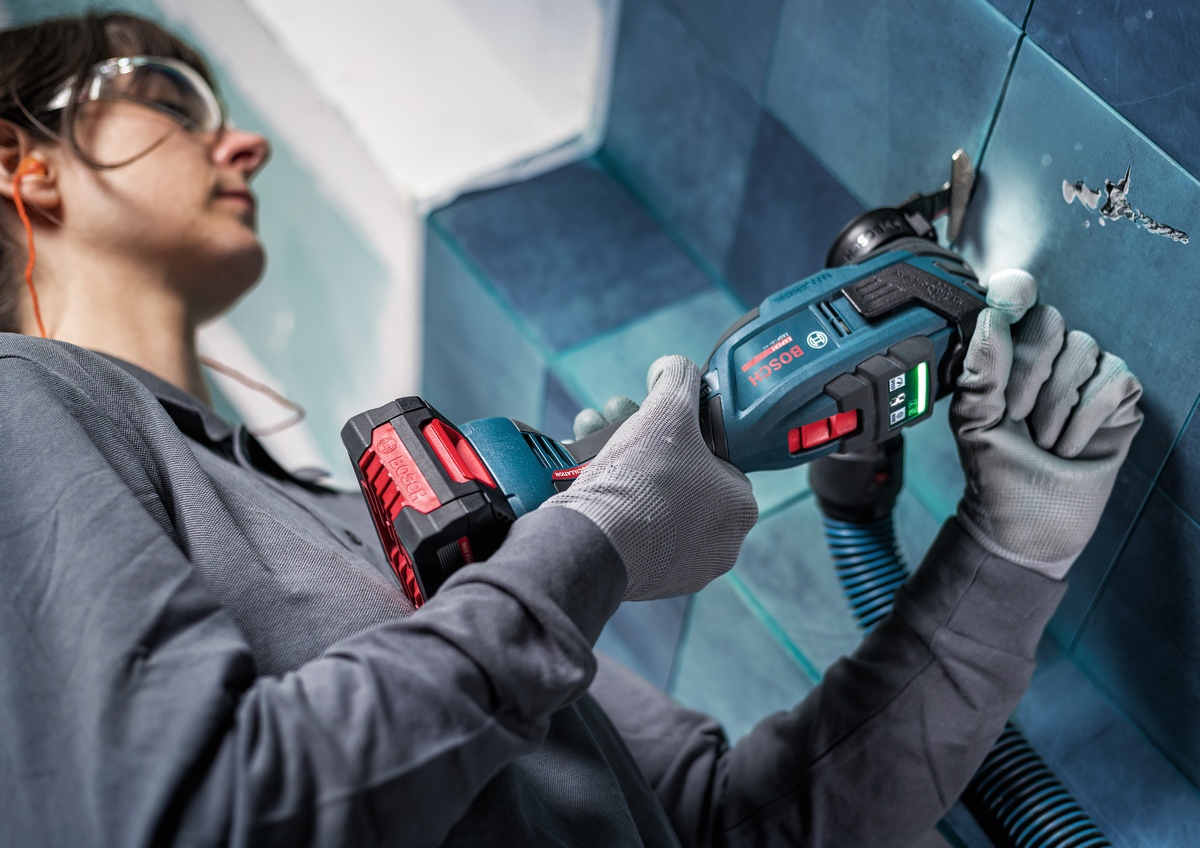 Bosch EXPERT Akku-Multi-Cutter EXOP18V-40 (Aufnahme: Starlock, Starlock Plus, Starlock Max, Snap-in, ohne Akku in L-BOXX 136)