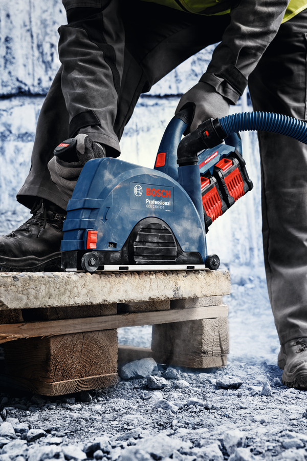 Bosch EXPERT Akku-Winkelschleifer EXWS18V2-230P (Scheiben-Ø: 230 mm, 2x18V-Hochleistungsmotor, ohne Akku in XL-BOXX 232)