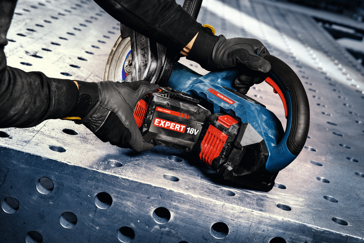 Bosch EXPERT Akku-Winkelschleifer EXWS18V2-230P (Scheiben-Ø: 230 mm, 2x18V-Hochleistungsmotor, ohne Akku in XL-BOXX 232)