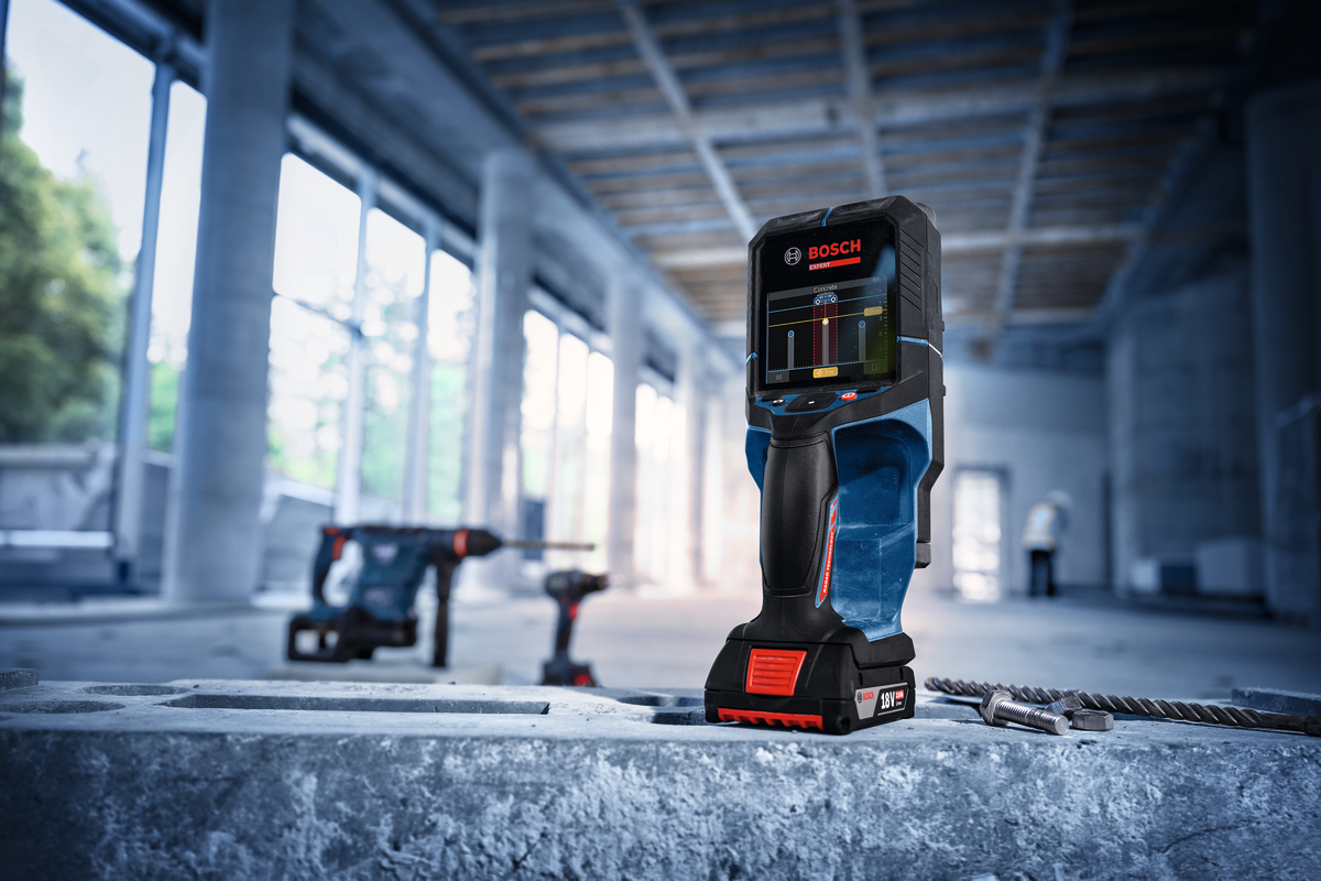 Bosch EXPERT Ortungsgerät D-tect18V-200-17C (Erkennt Objekte bis 200 mm Tiefe, inkl. 2,0 Ah Akku in L-BOXX 136)