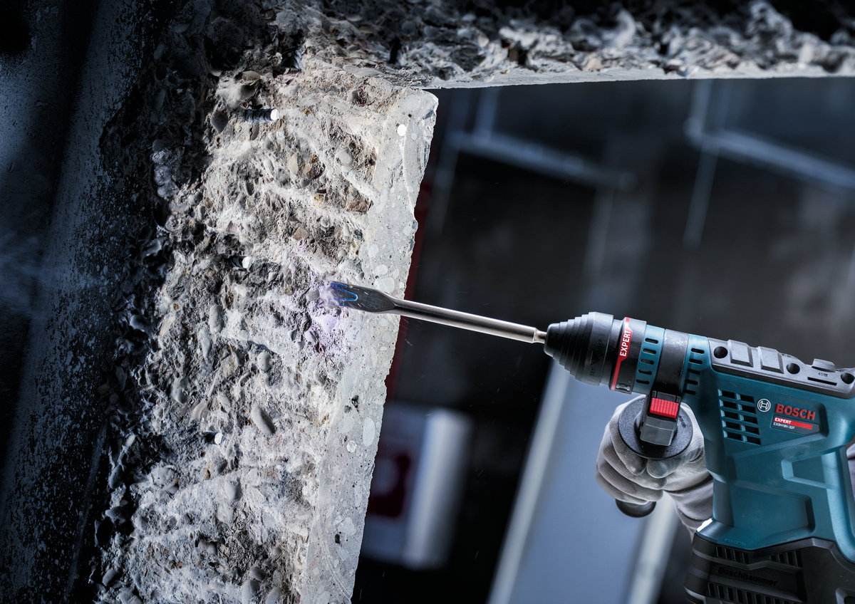 Bosch EXPERT SDS max-8C Flachmeißel 25 × 400 mm (Selbstschärfend, Geripptes Design, RTec-Element, für Beton)
