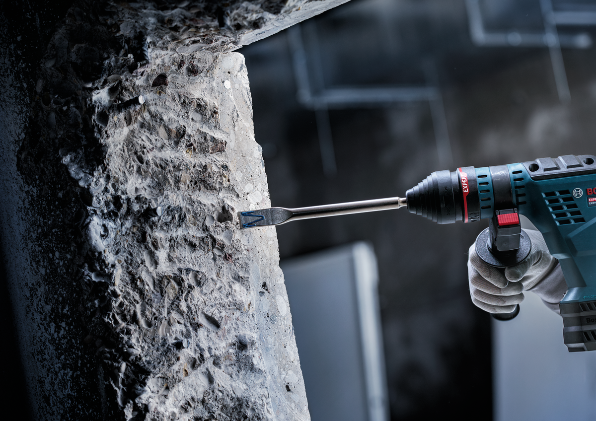 Bosch EXPERT SDS max-8C Flachmeißel 25 × 400 mm (Selbstschärfend, Geripptes Design, RTec-Element, für Beton)