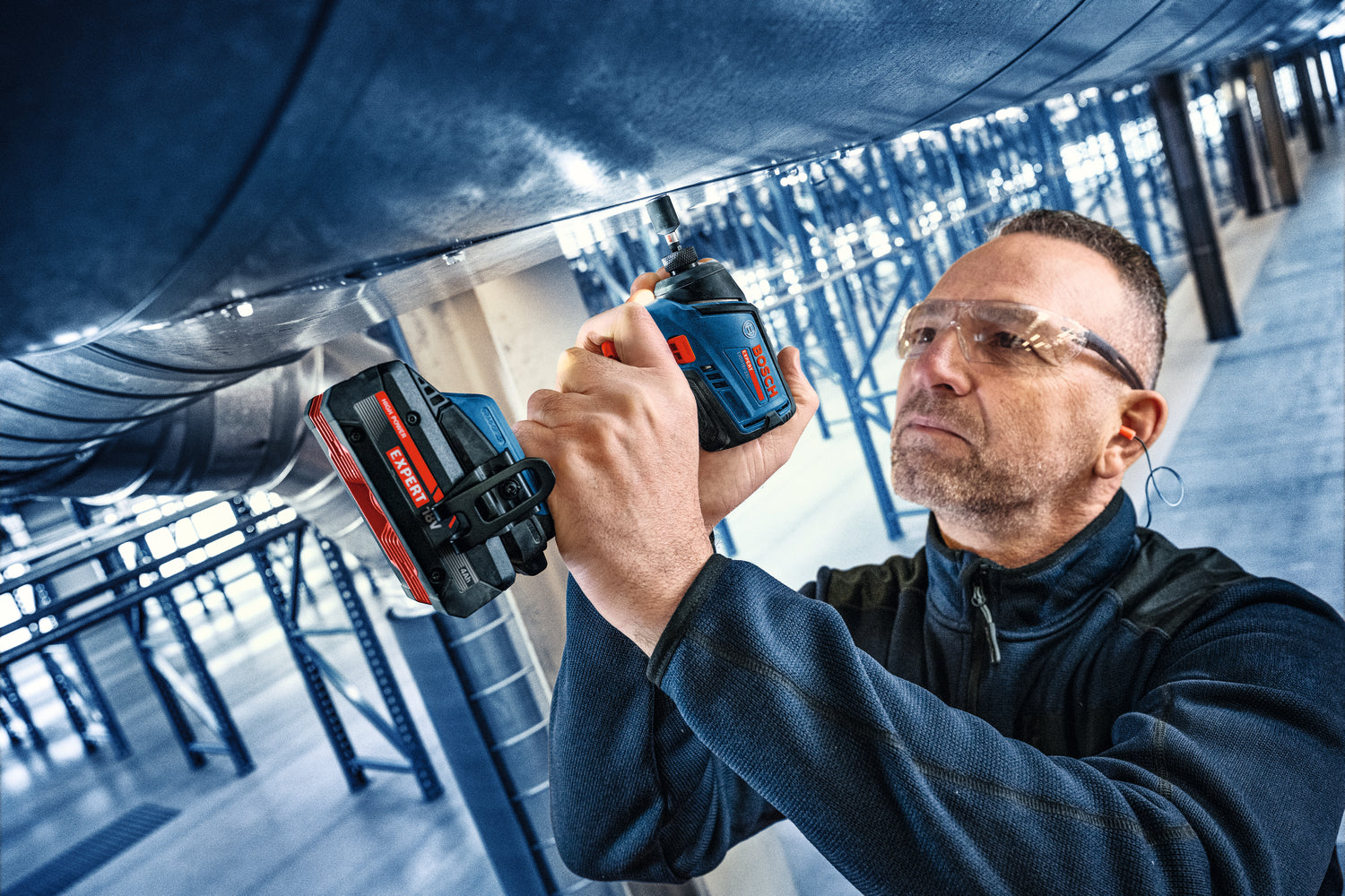 Bosch EXPERT Akku-Schlagschrauber EXDR18V-230 (Drehmoment: 230 Nm, Werkzeugaufnahme: 1/4"-Sechskant, ohne Akku in L-BOXX 162)