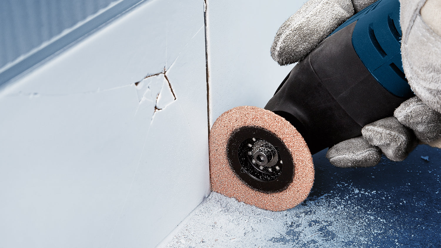 Bosch EXPERT Schleifplatte AVZ 70 RT4 (Starlock, 3 max, 40er-Körnung, zum Entfernen von Fugen, Mörtel, Fliesenkleber, 70 mm, Carbide-RIFF)