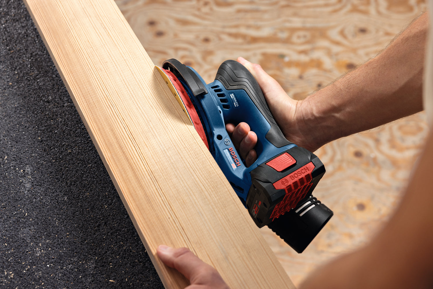 Bosch Akku-Exzenterschleifer GEX 18V-150-3 (Schleifteller-Ø: 150 mm, Schwingkreis-Ø: 3,0 mm, Drehzahl: 5000 - 10000 U/min, ohne Akkus in L-BOXX 162)