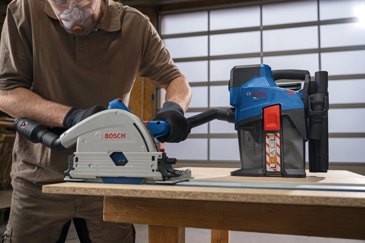 Bosch Akku-Staubsauger GAS18V-6LS (Max. Unterdruck: 129 mbar, Staubklasse: L, Behältervolumen: 6 l, inkl. Zubehör, ohne Akku)