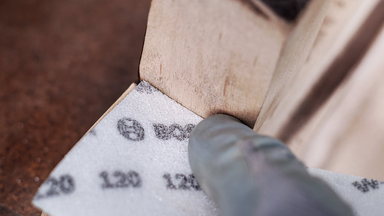 Bosch EXPERT W480 Web 1/4 Handschleifblatt (10er-Pack, 115 x 140 mm, Effizientes Schleifen verschiedenster Materialien, Flexi-Web-Technologie)