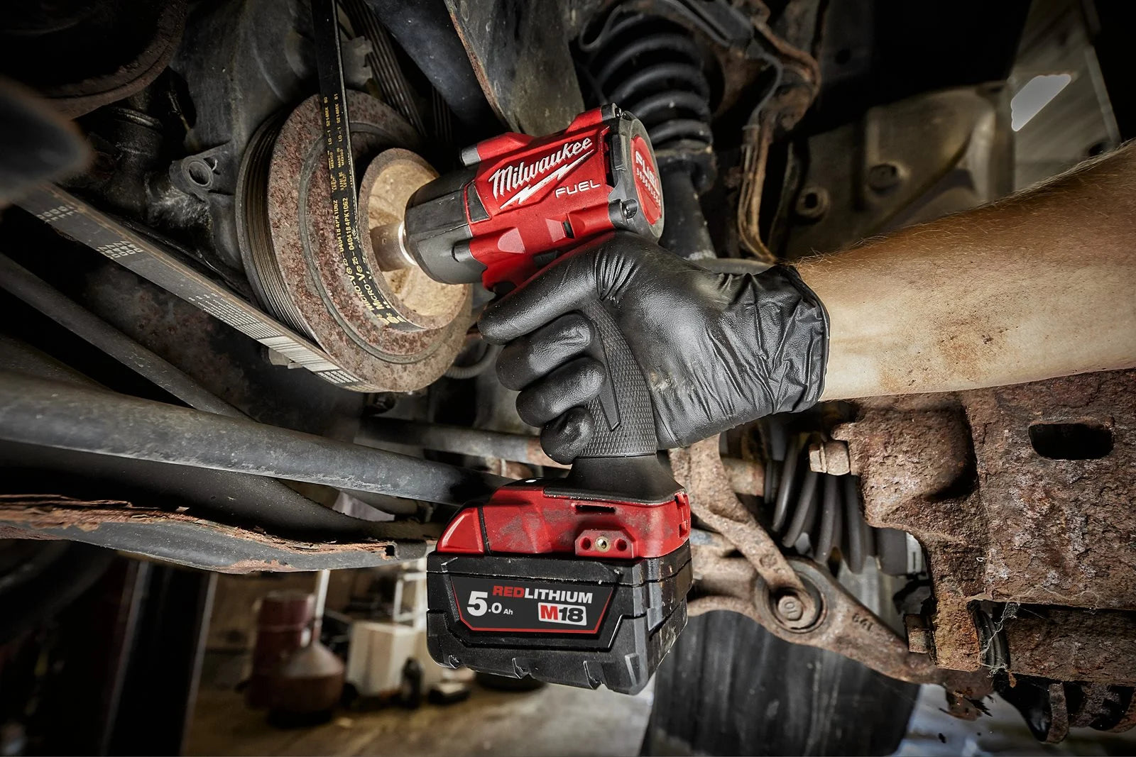 Milwaukee Akku-Schlagschrauber M18 FMTIW2F12-502X (1/2" mit Sprengring, Drehmoment: 745 Nm, mit 2 x 5,0 Ah Akku in HD-Box)