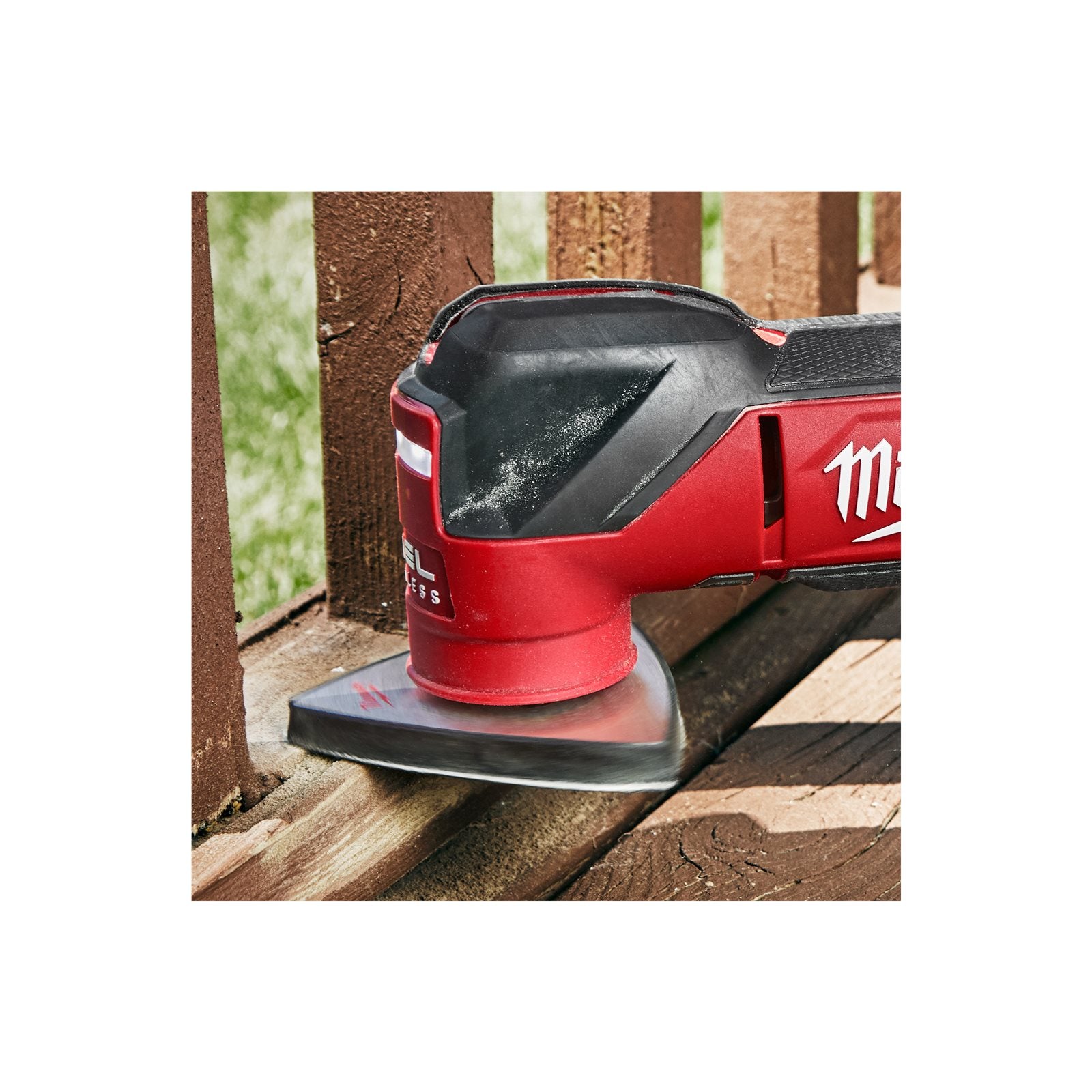 Milwaukee Akku-Multitool M18 FMT-502X (Oszillationswinkel: 2,1°, FIXTEC Schnellwechselsystem inkl. Universal-Adapter, mit 2 x 5,0 Ah Akku in HD Box)