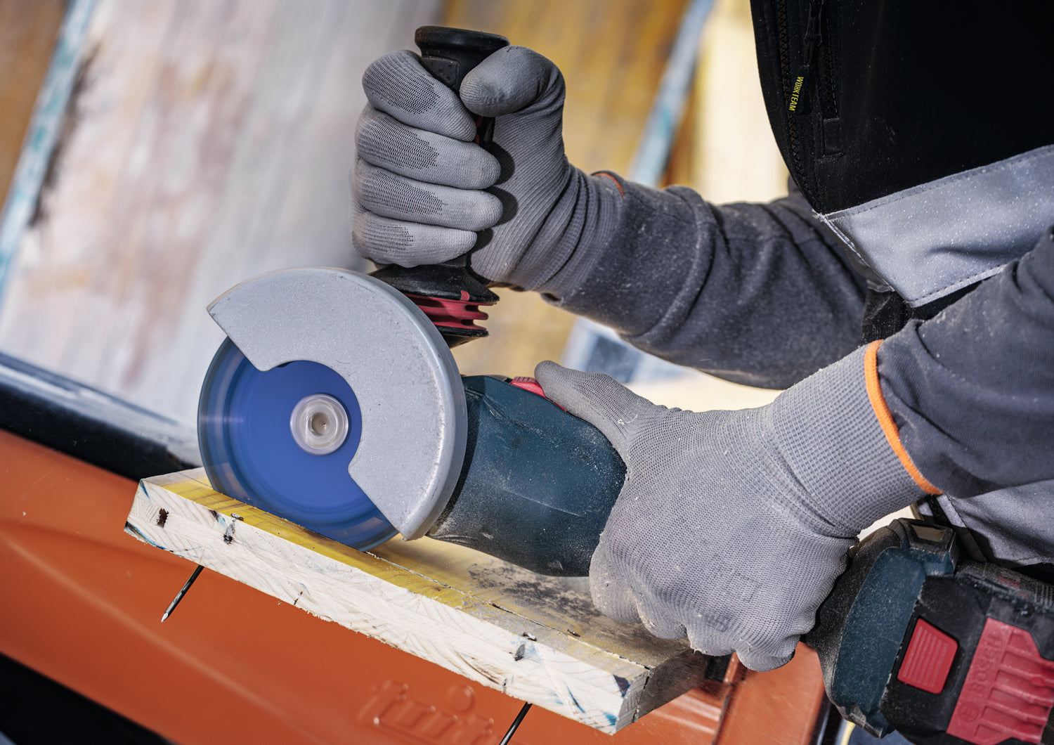 Bosch EXPERT Multi Material Carbide-Trennscheibe Ø 125 mm (X-LOCK, Carbide Multi Wheel, Zum Schneiden verschiedenster Materialien)
