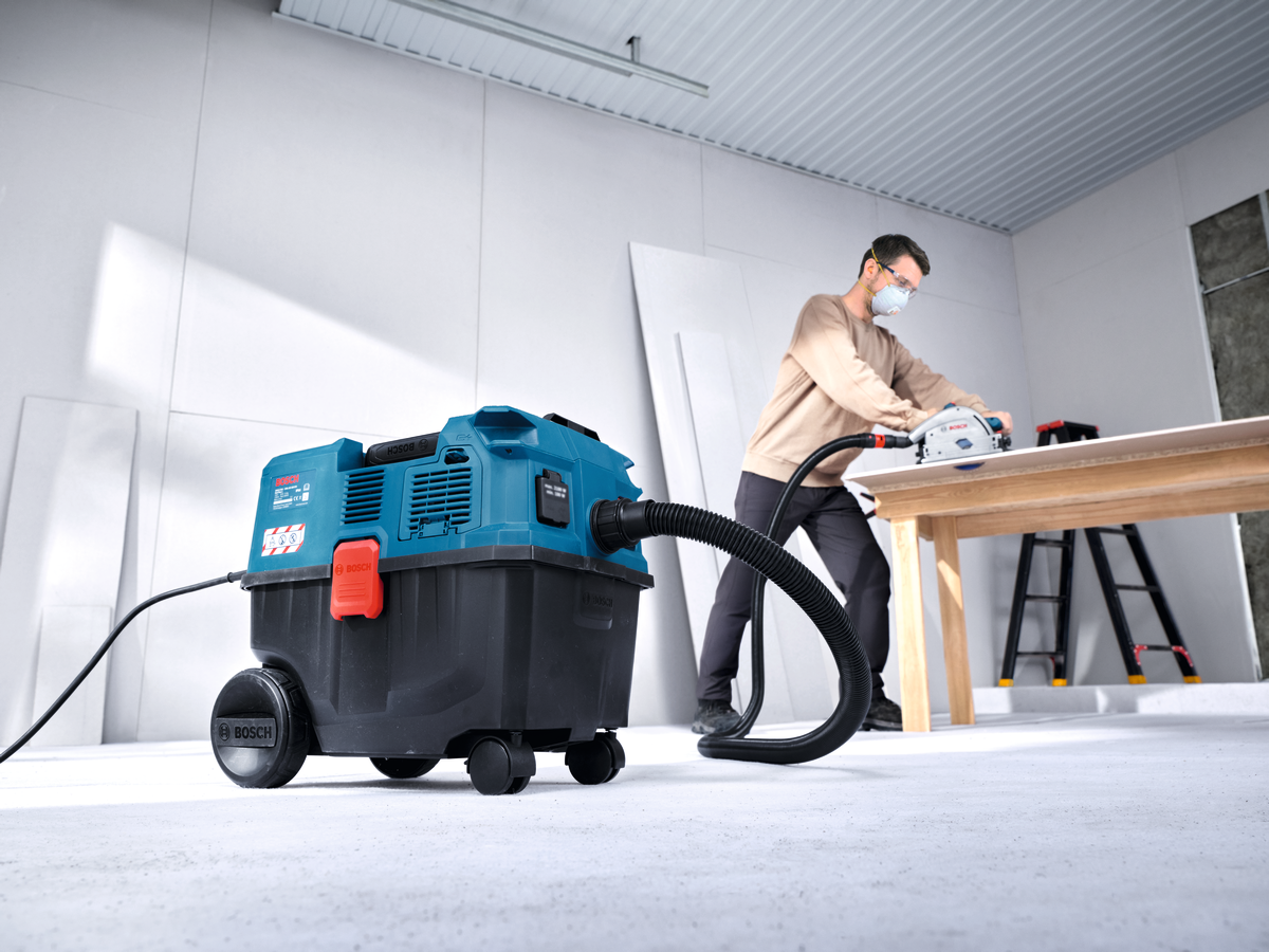 Bosch PRO Allzwecksauger GAS12-25LS (Staubklasse: L, Filterreinigung: SFC, Schutzart: IPX4, inkl. Zubehör)