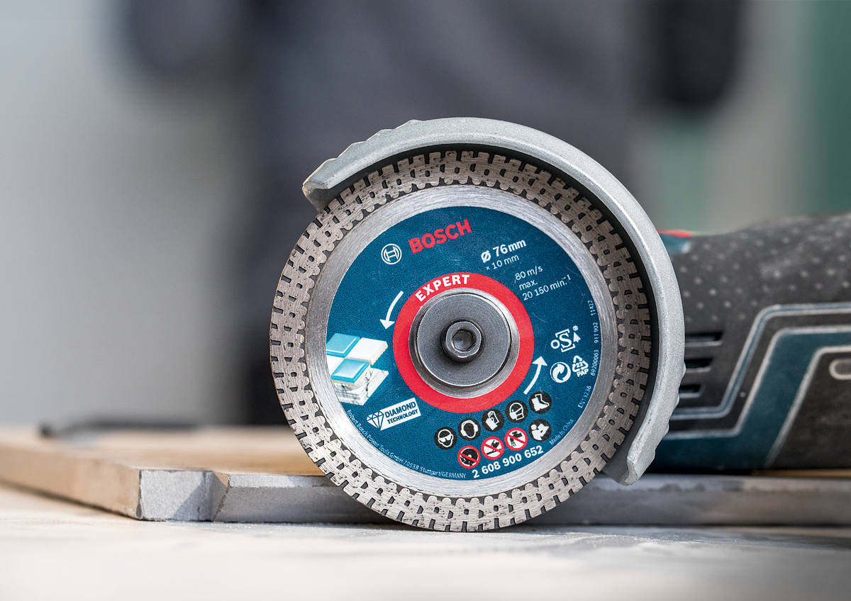 Bosch EXPERT Hard Ceramic Diamanttrennscheibe Ø 76 x 1,9 x 10 mm (für Mini-Winkelschleifer, Schneidet harte Fliesen & Stein)