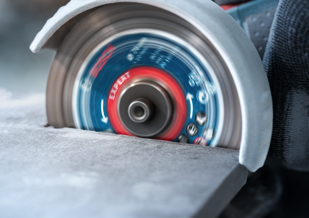 Bosch EXPERT Hard Ceramic Diamanttrennscheibe Ø 76 x 1,9 x 10 mm (für Mini-Winkelschleifer, Schneidet harte Fliesen & Stein)