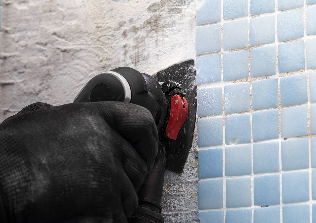 Bosch Starlock Expert Schleifpatte Carbide-Riff AVZ 90 RT2 90 mm Körnung 20 zum entfernen von Mörtel hinter Fliesen, Teppichkleber