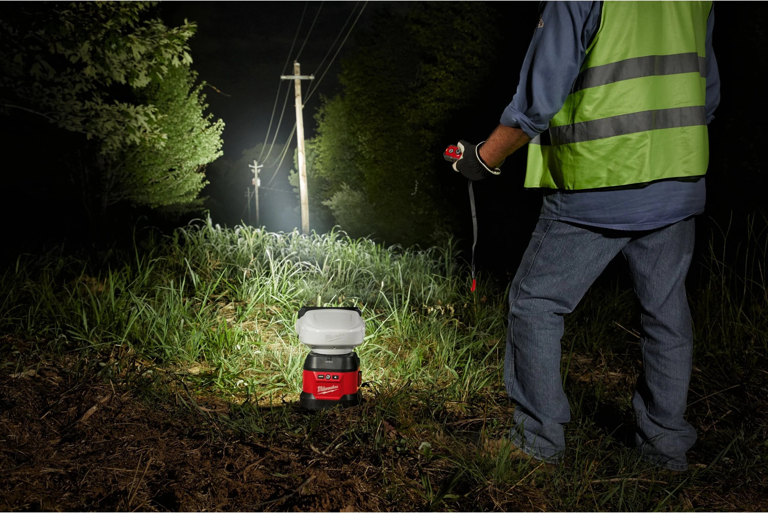 Milwaukee M18 URSL-0 Akku-Suchleuchte 4250 Lumen ohne Akku/Lader (4933498303)