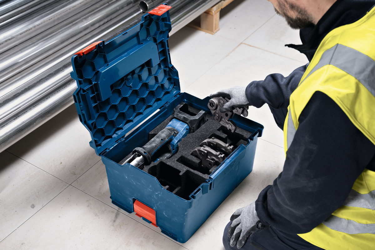 Bosch Professional GPT 18V-19 Akku-Presswerkzeug 19 kn ohne Akku/Lader in L-Boxx 238 (06019M2000)