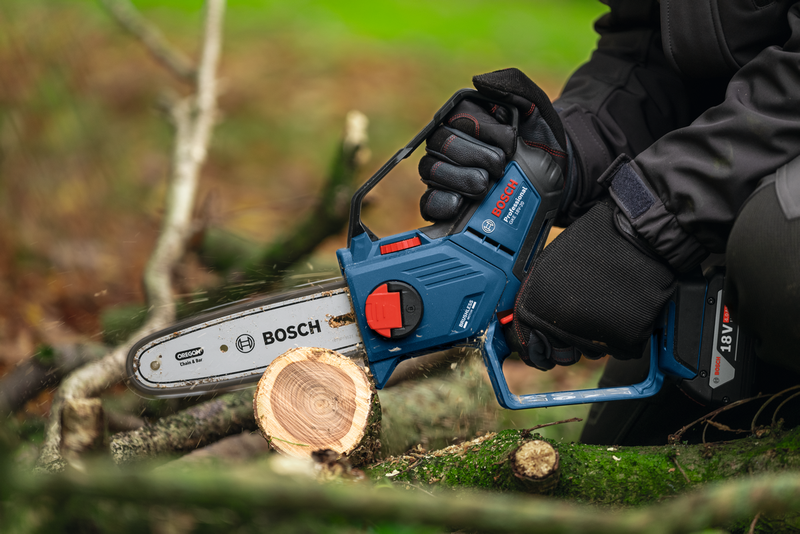 Bosch Professional GKE 18V-20 Akku-Astsaege 20 cm mit 18 cm Schnittkapazitaet (06008d7100)