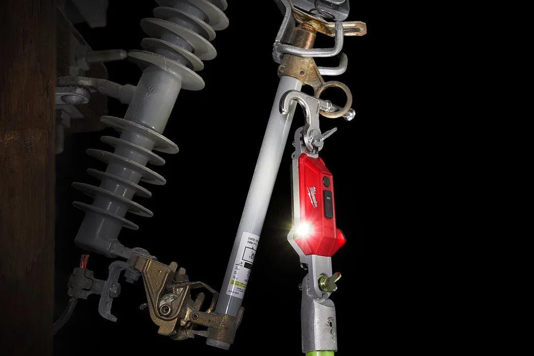 Milwaukee L4HSL-301 Akku-Leuchte Hochspannungsarbeiten 350 Lumen und Haken (4933493968)