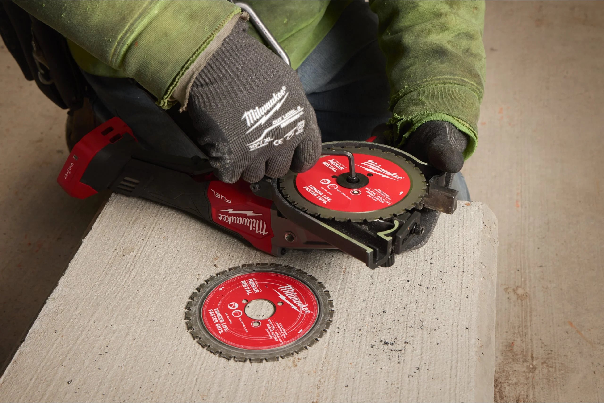 Milwaukee M18 FRBCO32-0X Akku-Baustahlschneider ohne Akku/Lader in HD-Box (4933499366)