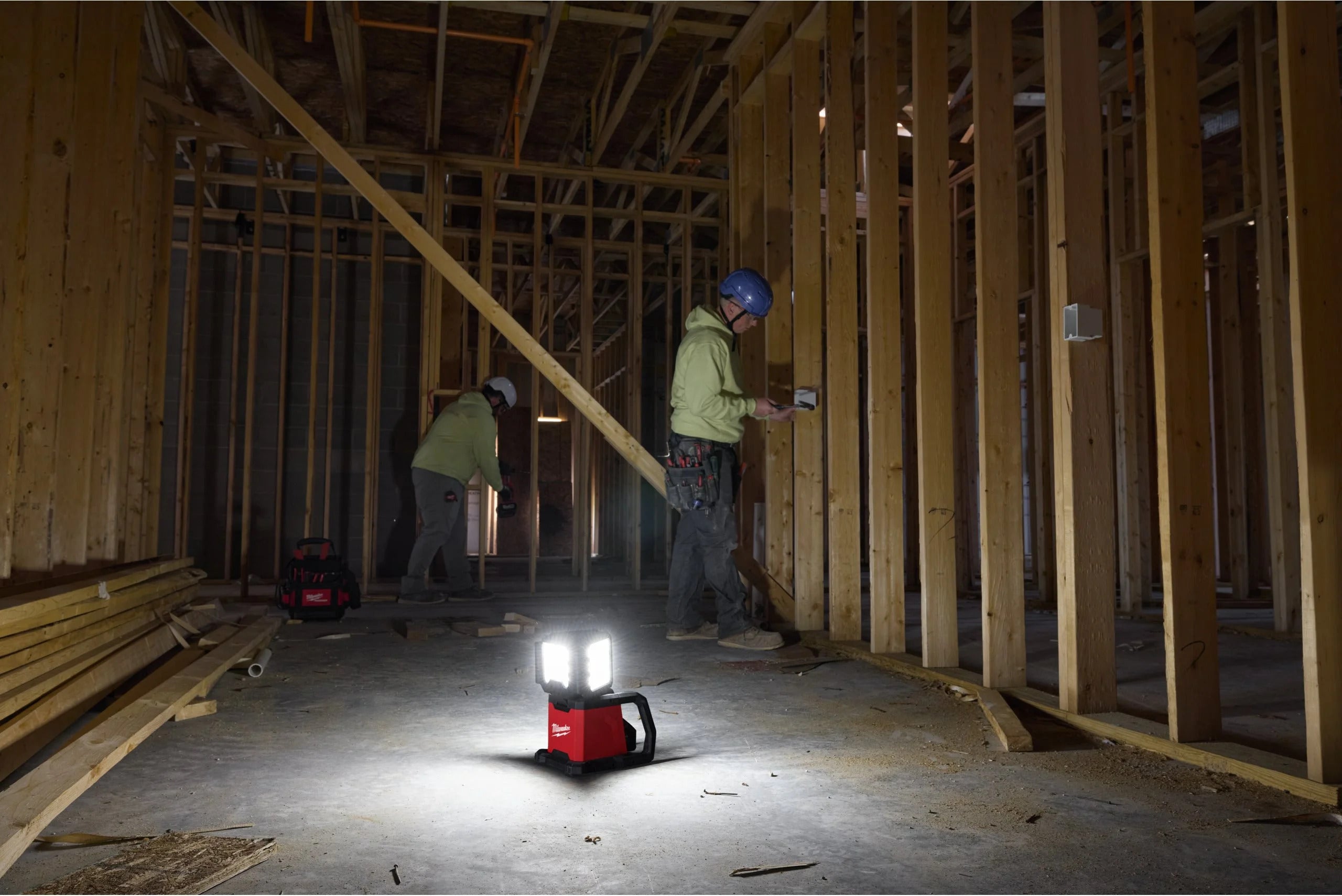 Milwaukee M18 MDTL-0 Hybrid-Akku-Leuchte 4500 Lumen IP56 (4933498149)