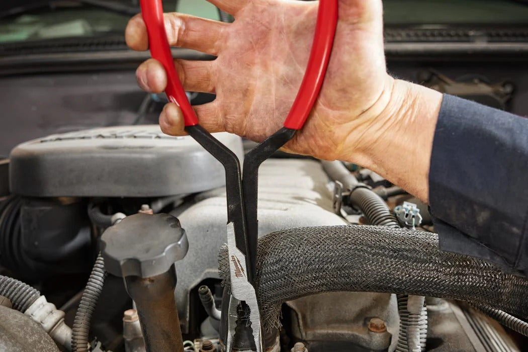 Milwaukee Montagezange 45° gekröpft, lange Ausführung