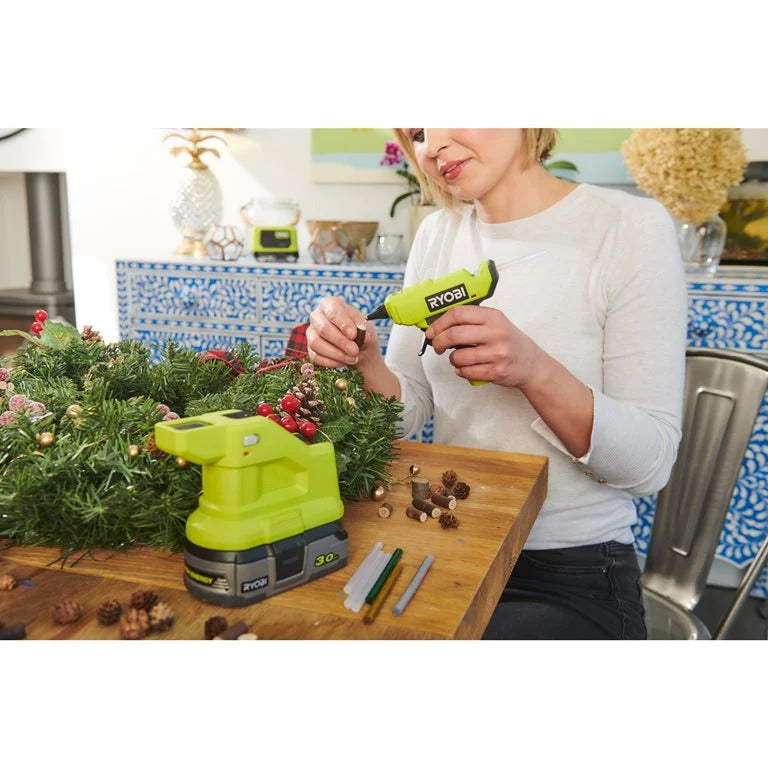 RYOBI RGLM18-0 Akku-Heißklebepistole mit Basis-Station und Abtropfschale (5133005001)