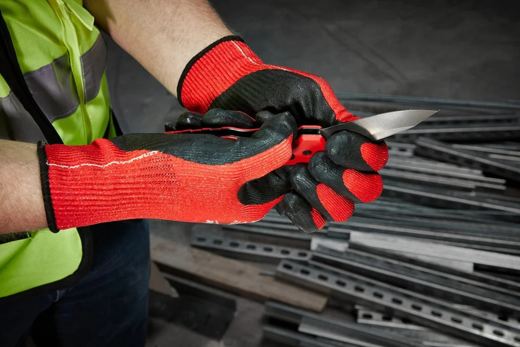 Milwaukee® Fastback Klappmesser mit nachschärfbare 7 cm Edelstahlklinge 48221990