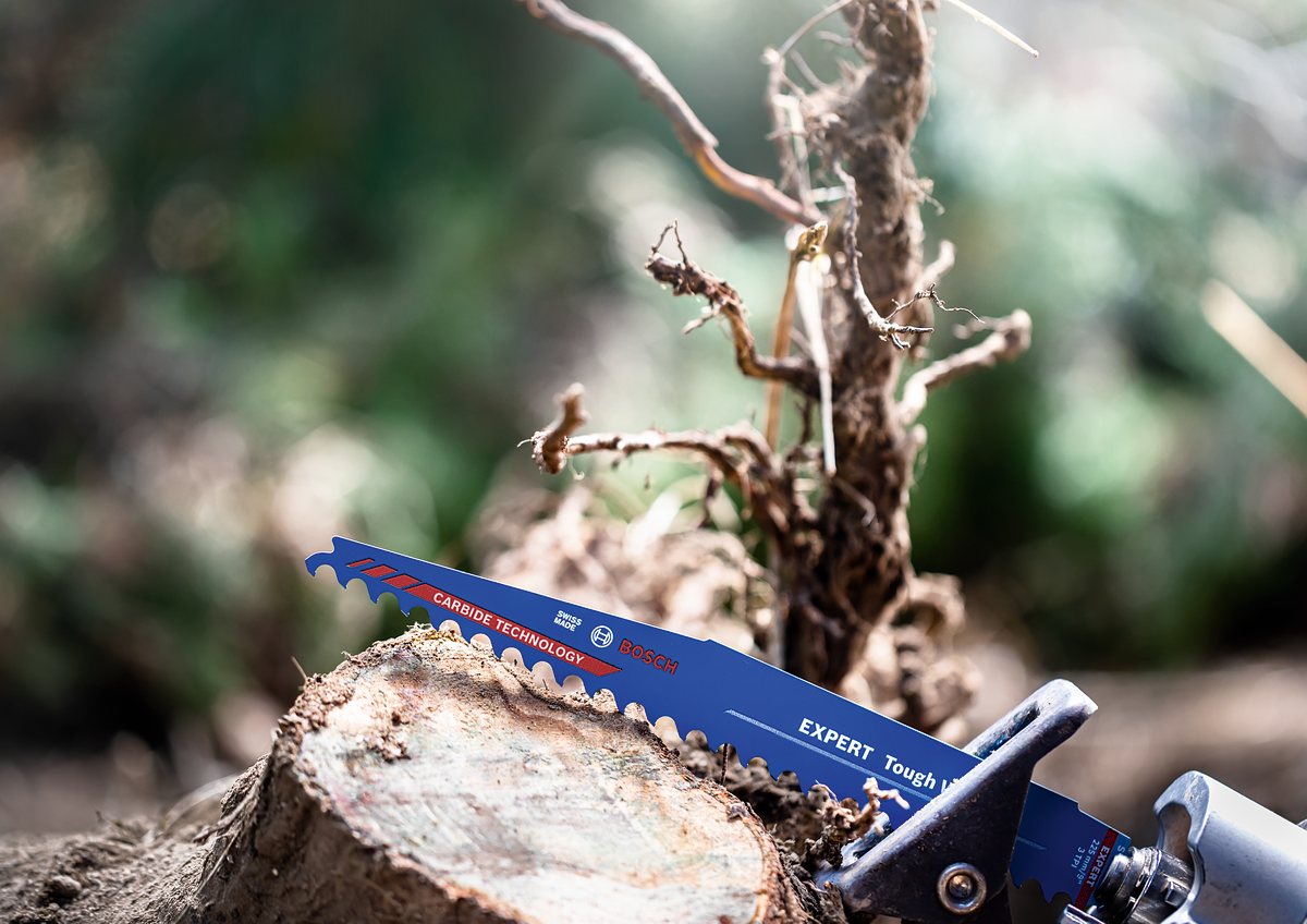 Bosch Expert Säbelsägeblatt S 1242 KHM Tough Wood ideal für zähes Holz