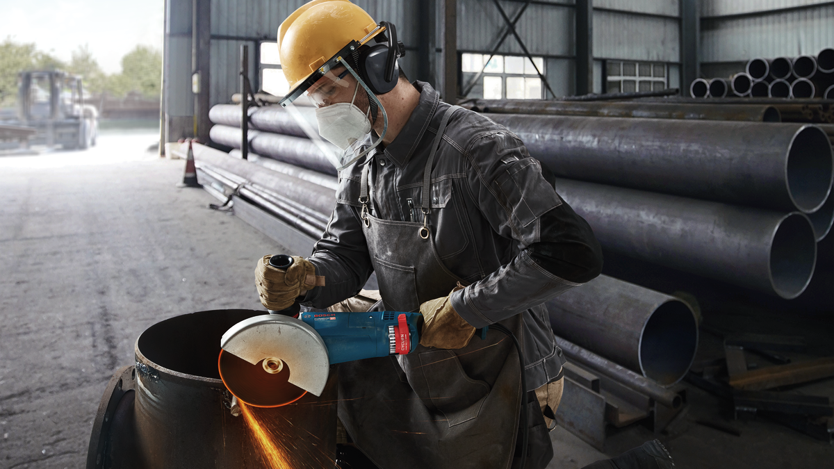 Bosch Professional GWS 24-230 JZ Winkelschleifer 2400 W 230 mm mit CYCLON TECH-Staubschutz im Karton