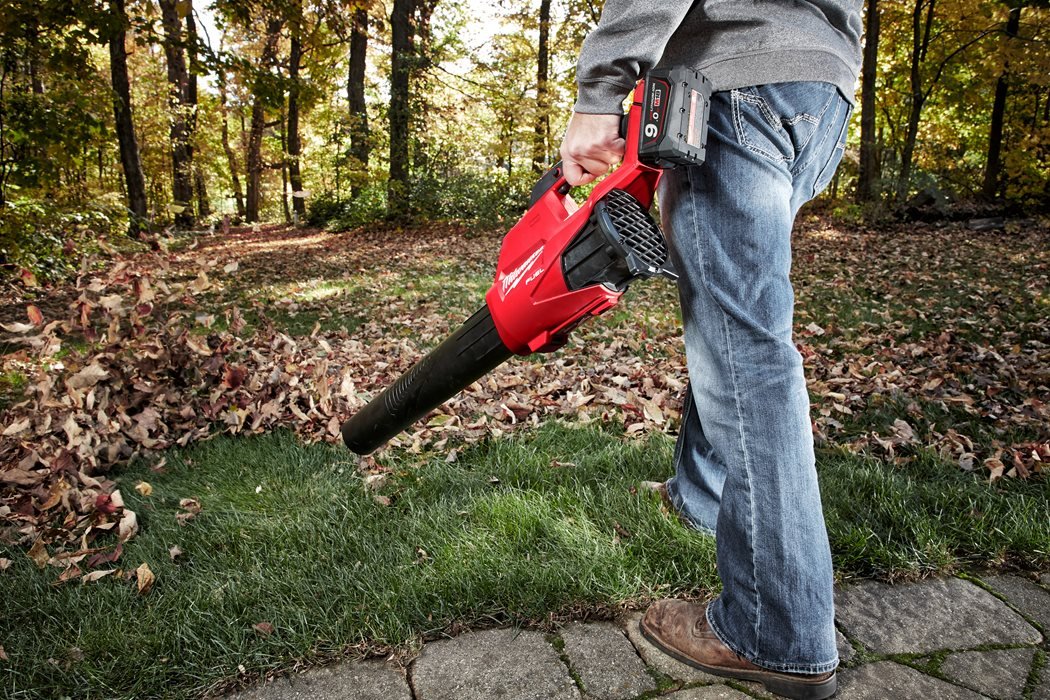 Milwaukee M18 FUEL™ Akku-Gebläse M18FBL-0