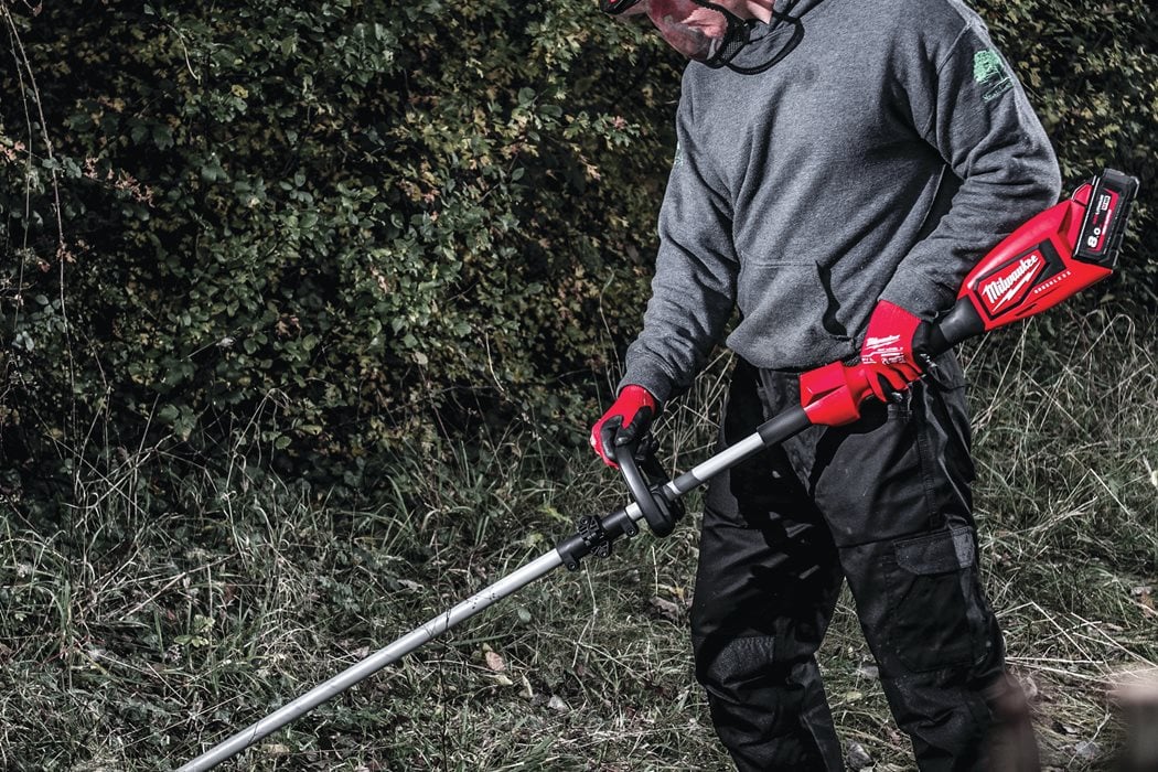 Milwaukee® M18 BLLT-0 Bürstenloser Akku-Rasentrimmer 35-40 cm Schnittbreite ohne Akku/Lader im Karton