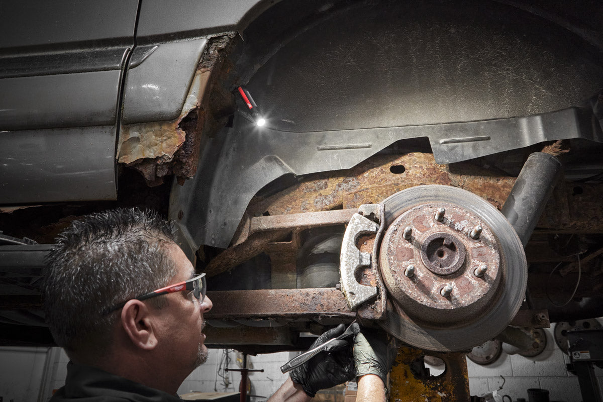 Milwaukee IR FL500 TRUEVIEW USB-Akku-Taschenlampe 500 Lumen (4933478586)