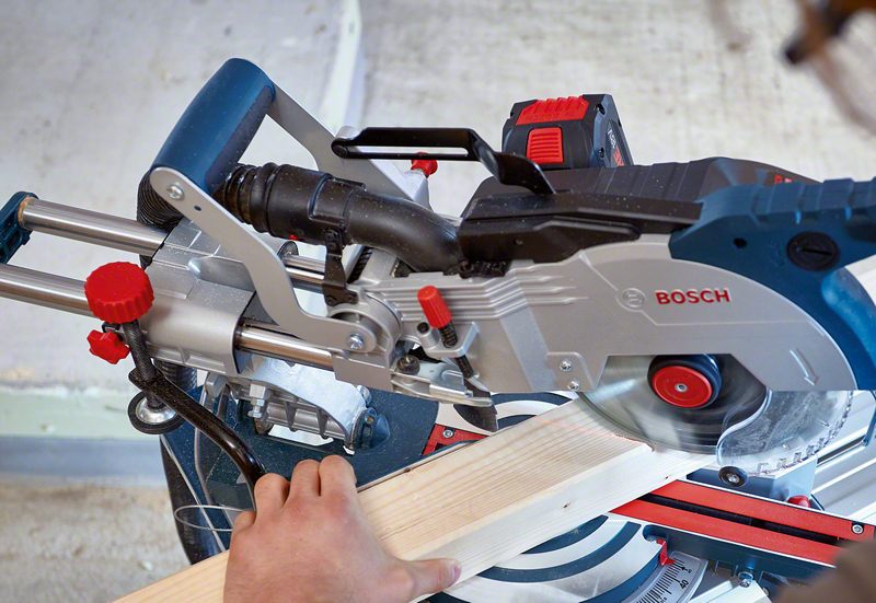 Bosch Professional GCM 18V-216 Akku-Kapp- und Gehrungssäge BITURBO 2 x 8.0 Ah ProCore