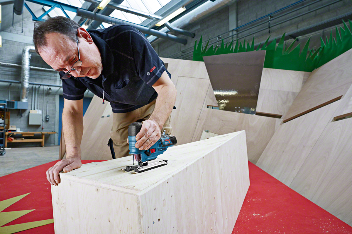 Bosch Professional GST 12V-70 Akku-Stichsäge ohne Akku/Lader in L-Boxx 102