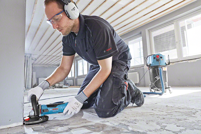 Bosch Professional GBR 15 CAG Betonschleifer