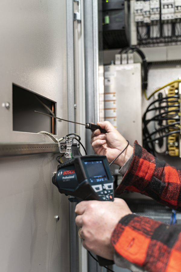 Bosch Professional GIS 1000 C Thermodetektor im Karton