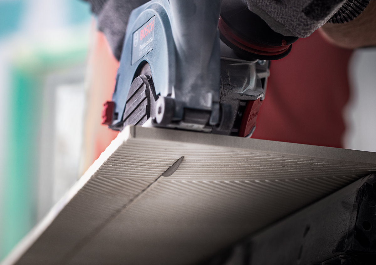 Bosch Expert X-Lock Diamanttrennscheiben HardCeramic Ø 125x22.23 fuer Schnitte in Keramik (2608900658)