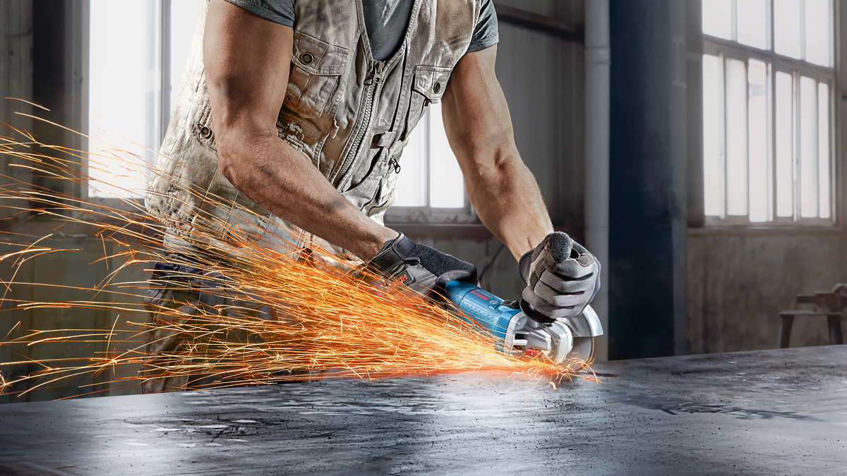 Bosch Professional GWS 880 Winkelschleifer 125 mm 880 W (060139600A)