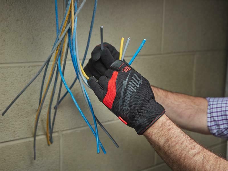 Dünne Milwaukee Free-Flex Arbeitshandschuhe mit SMARTSWIPE