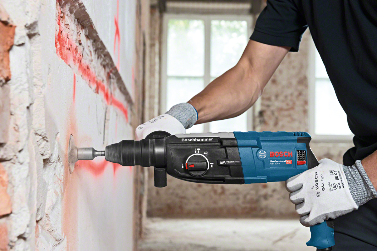 Bosch Professional GBH 2-28 F Bohrhammer 3.2 Joule mit SDS plus in L-Boxx 136
