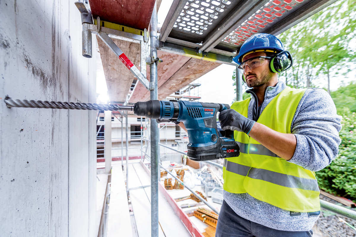 Bosch Professional GBH 18V-36 C Akku-Bohrhammer 7.0 Joule BITURBO mit SDS Max ohne Akku/Lader im Handwerkerkoffer