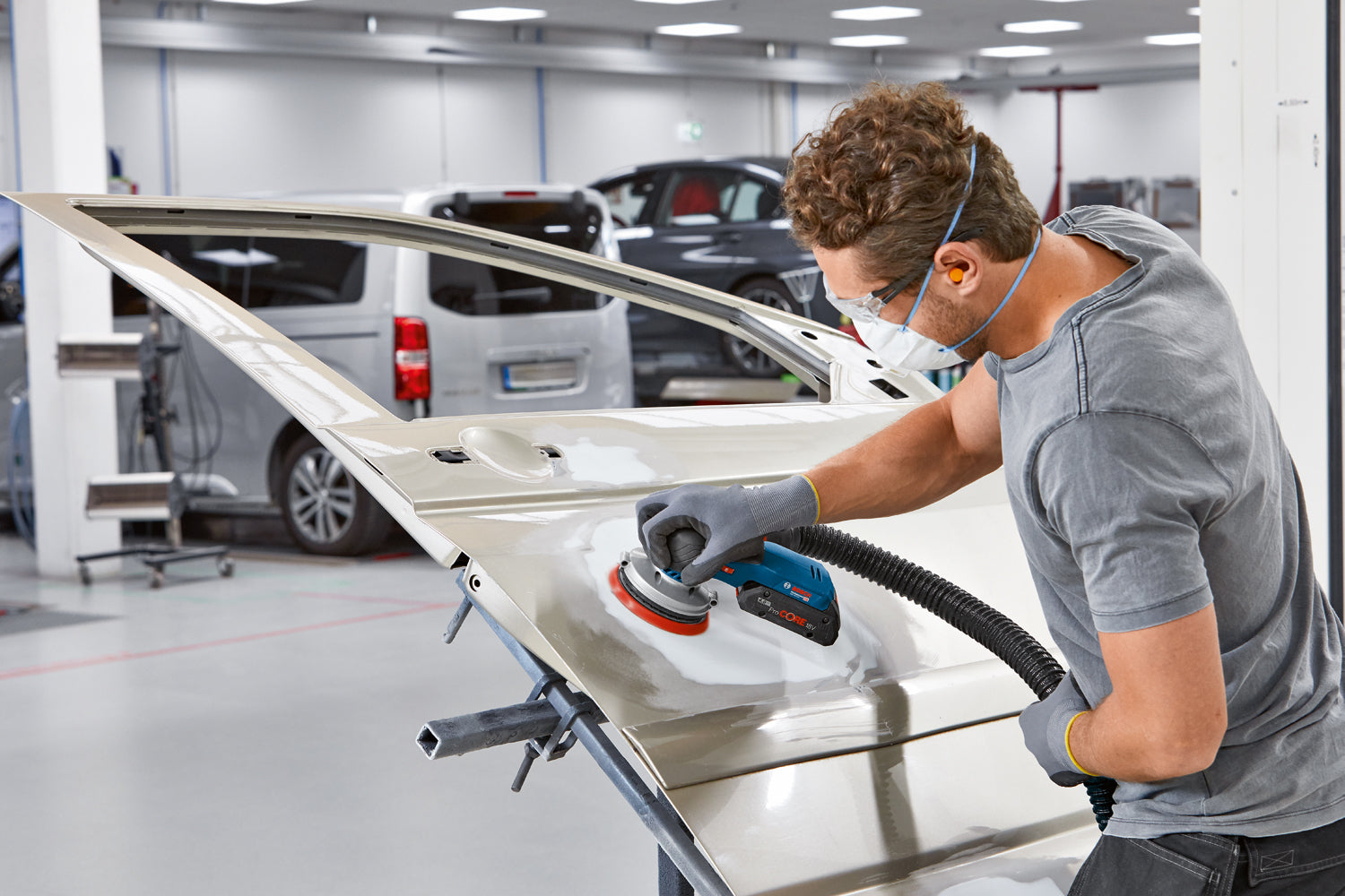 Bosch Professional GEX 18V-125 Akku-Exzenterschleifer ohne Akku/Lader in L-Boxx 136