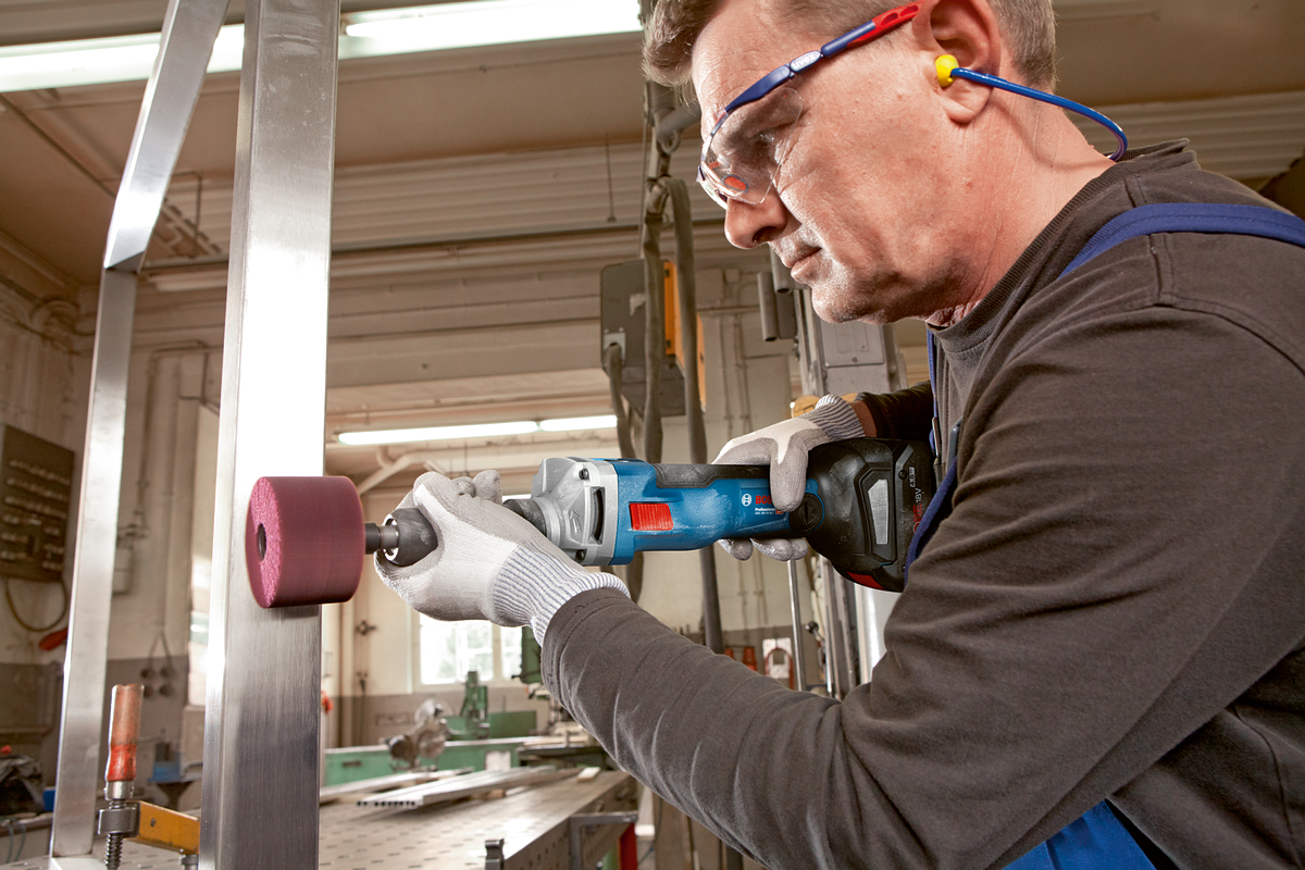 Bosch Professional GGS 18V-10 SLC Akku-Geradschleifer bürstenlos ohne Akku/Lader in L-Boxx 136