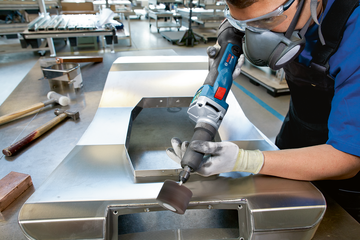 Bosch Professional GGS 18V-10 SLC Akku-Geradschleifer bürstenlos ohne Akku/Lader in L-Boxx 136