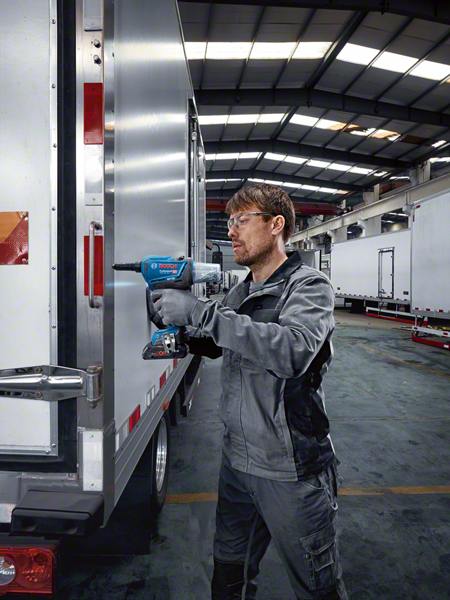 Bosch Professional GRG 18V-16 C Akku-Nietpistole ohne Akku/Lader