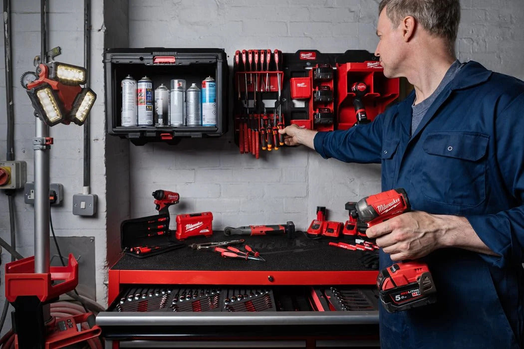 Milwaukee® Anti-Rutschauflage für Werkstattwagen 46" 1170 x 562 x 6 mm